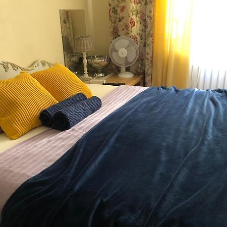 Sharm Sweet Studio City Center Kamppi 49 Kalevankatu 赫尔辛基 外观 照片